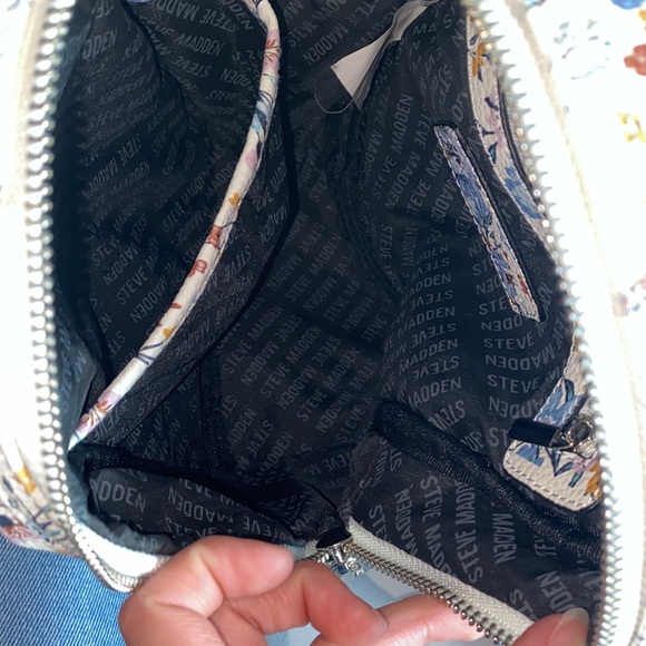 Steve Madden backpack - Picture 2 of 3